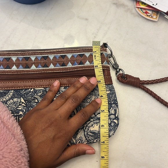 Sakroots artist circle campus mini wristlet - Picture 6 of 7